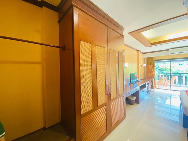 Imagen de la habitación del Hotel Apartel at Lanta Resort. Foto 7