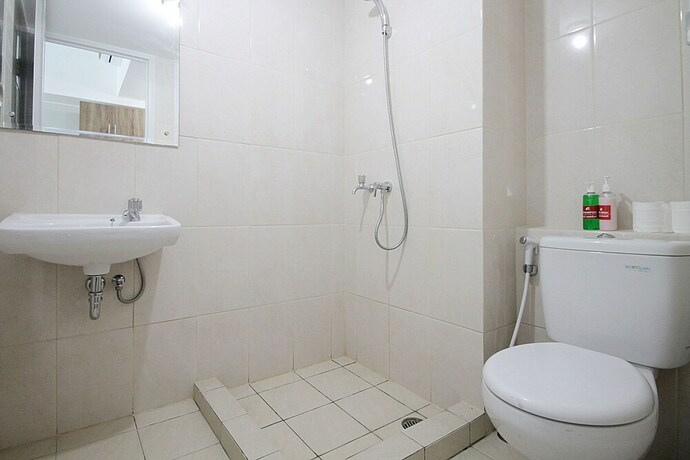Imagen de la habitación del Hotel Apartemen Grand Kamala Lagoon By Aparian. Foto 21
