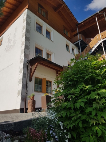 Imagen de los interiores del Hotel Apart-garni Motnaida. Foto 17