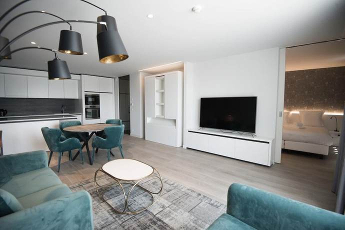 Imagen de la habitación del Hotel Aparthotel Acropolis. Foto 4
