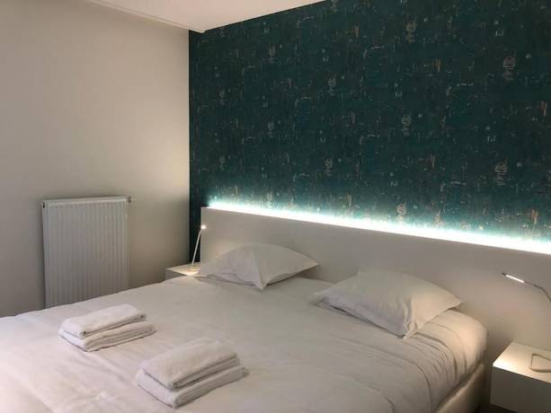 Imagen de la habitación del Hotel Aparthotel Acropolis. Foto 7