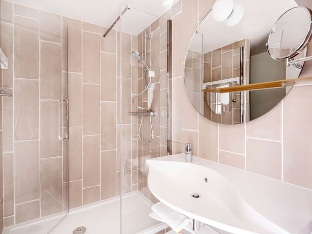 Imagen de la habitación del Hotel Aparthotel Adagio Leicester. Foto 16