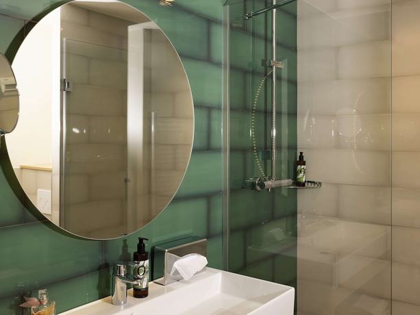 Imagen de la habitación del Hotel Aparthotel Adagio Paris Boulogne. Foto 2