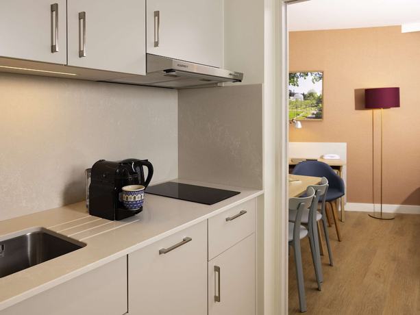 Imagen de la habitación del Hotel Aparthotel Adagio Paris Boulogne. Foto 6