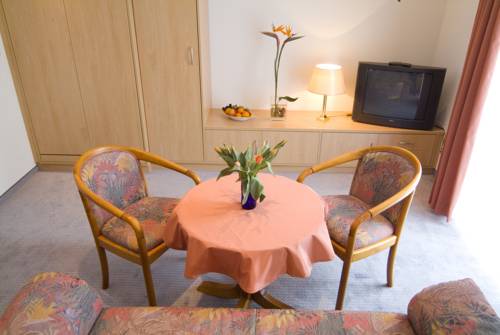 Imagen de la habitación del Hotel Aparthotel Am Kurpark. Foto 4