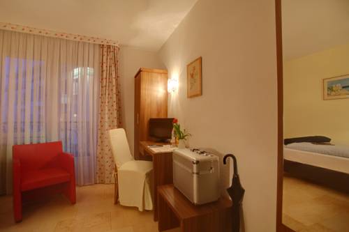 Imagen de la habitación del Hotel Aparthotel Am Kurpark. Foto 13