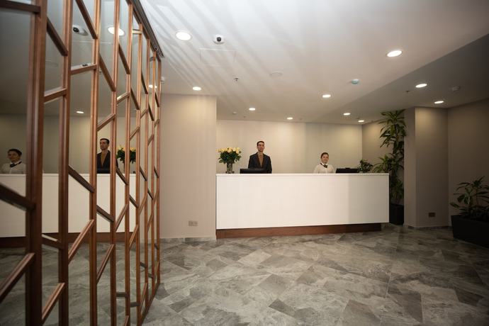 Imagen de los interiores del Hotel Apart-hotel Anise Monarch. Foto 20