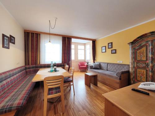 Imagen de la habitación del Hotel Aparthotel Bernhof. Foto 17