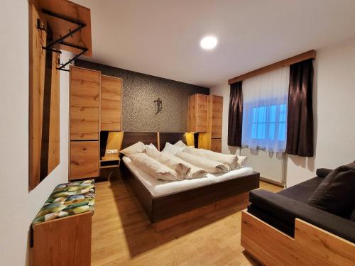 Imagen de la habitación del Hotel Aparthotel Bernhof. Foto 20