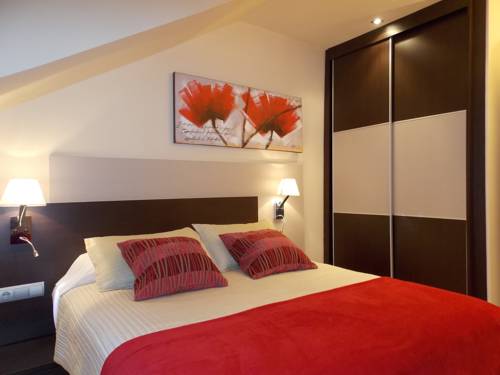 Imagen de la habitación del Hotel Aparthotel Bubal. Foto 16