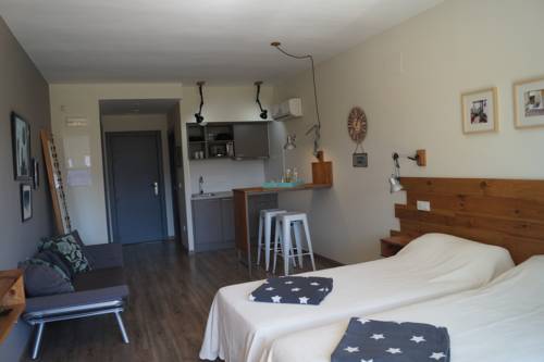 Imagen de la habitación del Hotel Aparthotel Camp El Planet. Foto 8