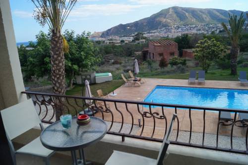 Imagen de la habitación del Hotel Aparthotel Camp El Planet. Foto 13