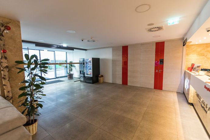 Imagen de los interiores del Hotel Aparthotel Centar Sarajevo. Foto 19
