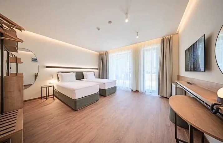 Imagen de la habitación del Hotel Aparthotel Complex SamElyon. Foto 4