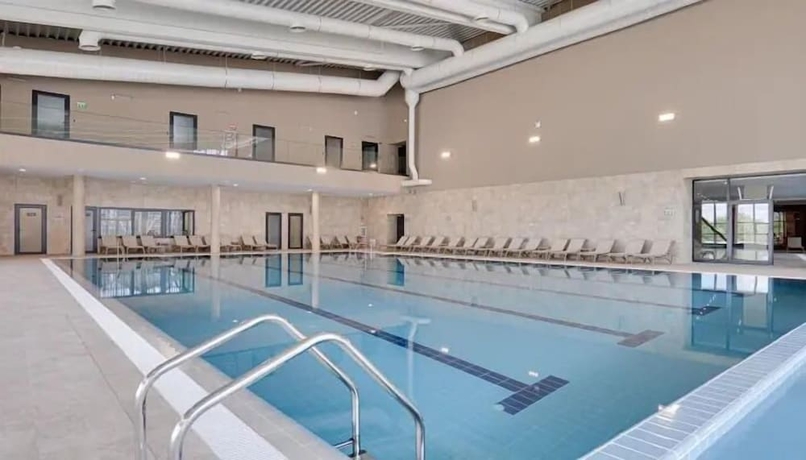 Imagen de la piscina del Hotel Aparthotel Complex SamElyon. Foto 15