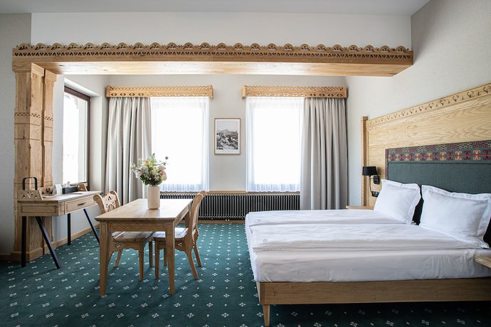 Imagen de la habitación del Hotel Aparthotel Cristina. Foto 4