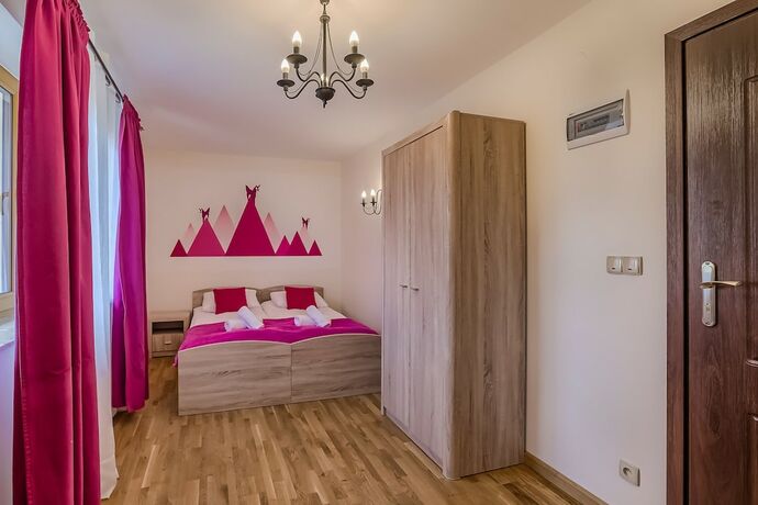 Imagen de la habitación del Hotel Aparthotel Delta Bialka. Foto 14