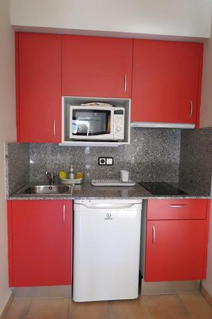 Imagen de la habitación del Hotel Aparthotel El Serch. Foto 6