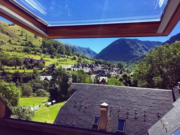 Imagen de los exteriores del Hotel Aparthotel Es De Don Joan. Foto 6