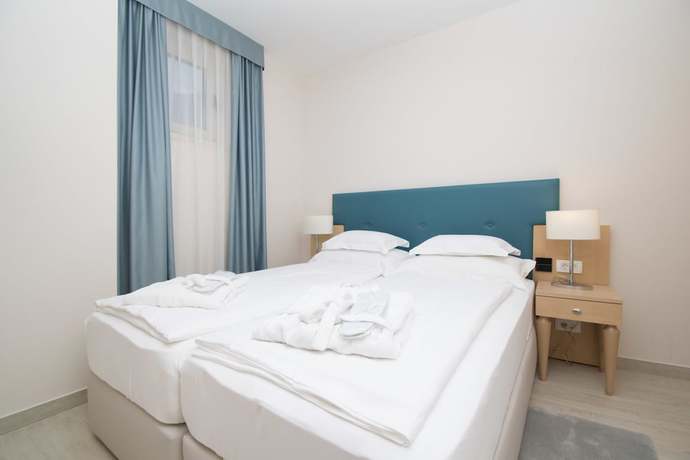 Imagen de la habitación del Hotel Aparthotel Flora, Paklina. Foto 11