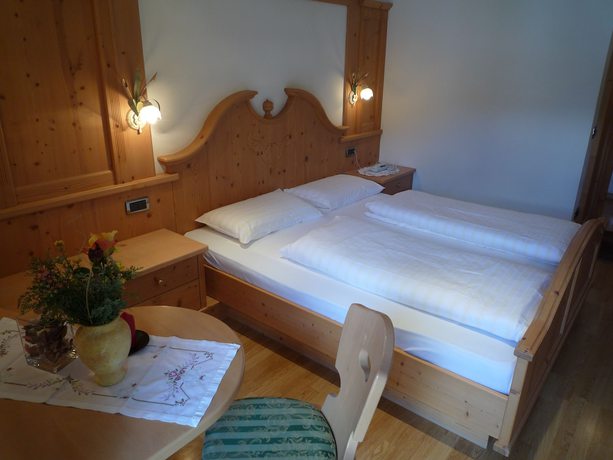 Imagen de la habitación del Hotel Aparthotel Forcelles. Foto 5