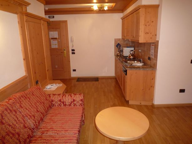 Imagen de la habitación del Hotel Aparthotel Forcelles. Foto 6