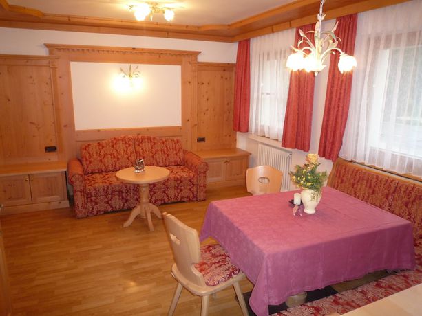 Imagen de la habitación del Hotel Aparthotel Forcelles. Foto 7