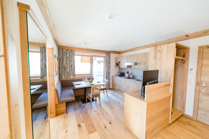 Imagen de la habitación del Hotel Aparthotel Giessenbach. Foto 12