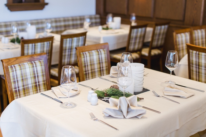 Imagen del bar/restaurante del Hotel Aparthotel Giessenbach. Foto 5