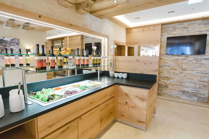 Imagen del bar/restaurante del Hotel Aparthotel Giessenbach. Foto 7