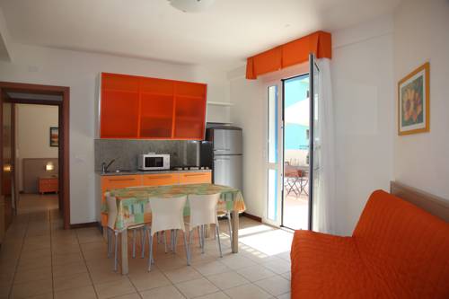 Imagen de la habitación del Hotel Aparthotel Gioia. Foto 8