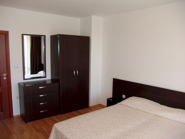 Imagen de los interiores del Hotel Apart-hotel Happy. Foto 14