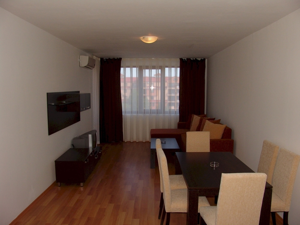 Imagen de los interiores del Hotel Apart-hotel Happy. Foto 15