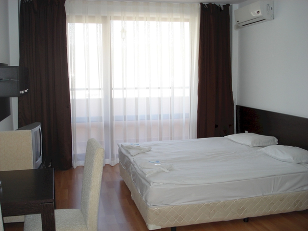 Imagen de la habitación del Hotel Apart-hotel Happy. Foto 12
