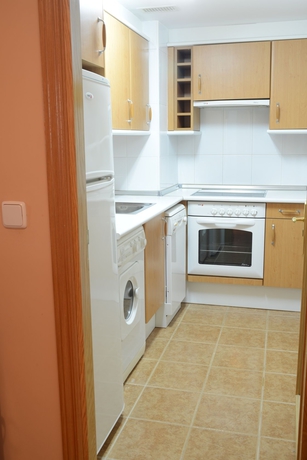 Imagen de la habitación del Hotel Aparthotel Huesca. Foto 4