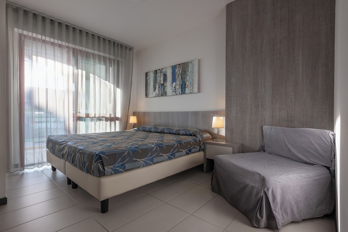 Imagen de la habitación del Hotel Aparthotel Imperial, Bibione. Foto 7
