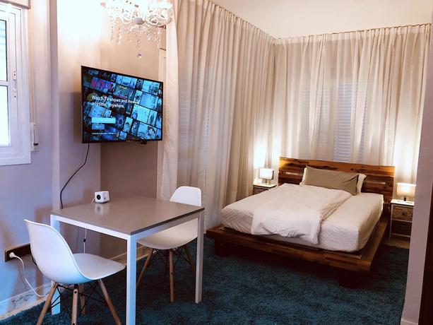 Imagen de la habitación del Hotel Aparthotel La Palmera. Foto 9