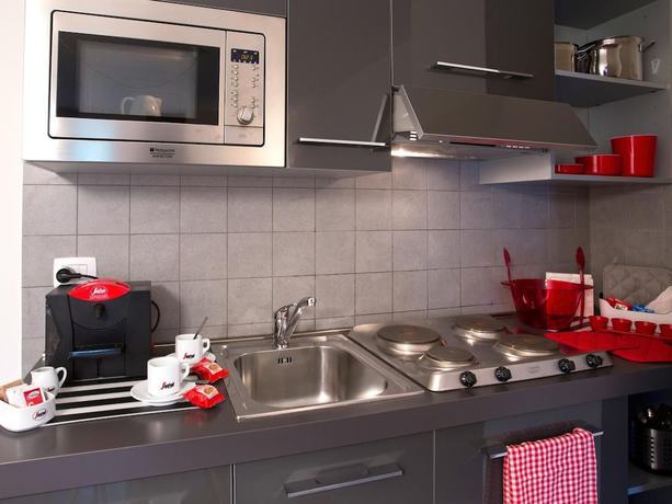 Imagen de la habitación del Hotel Aparthotel Lacroma. Foto 3
