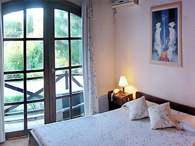 Imagen de la habitación del Hotel Aparthotel Les Chalets. Foto 4