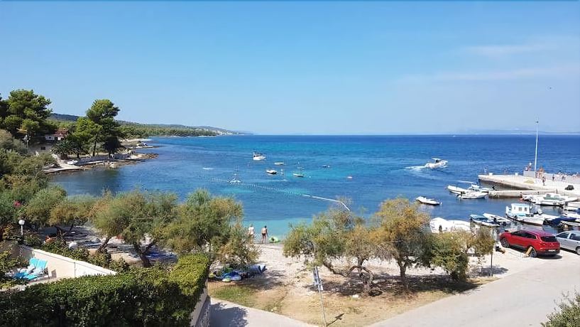 Imagen de la habitación del Hotel Aparthotel Marina Gromela. Foto 11