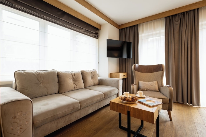 Imagen de la habitación del Hotel Aparthotel Merynos. Foto 4