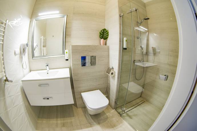 Imagen de la habitación del Hotel Aparthotel Miedzyzdroje. Foto 18