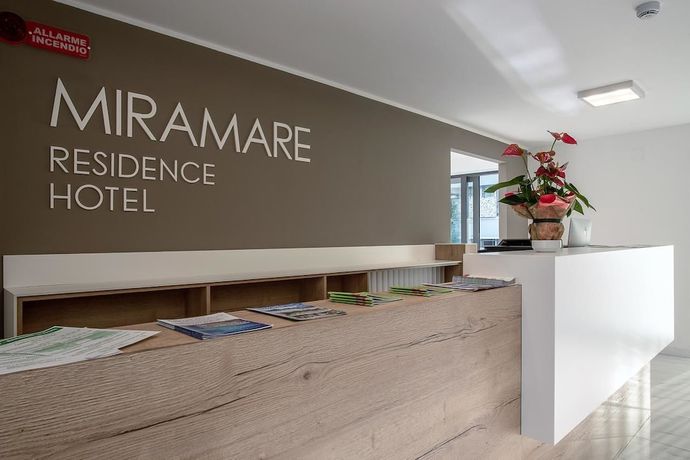 Imagen general del Hotel Aparthotel Miramare. Foto 1
