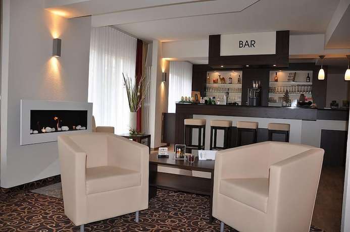 Imagen del bar/restaurante del Hotel Aparthotel Oberhof. Foto 3