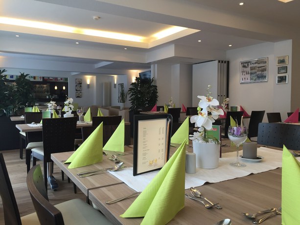 Imagen del bar/restaurante del Hotel Aparthotel Oberhof. Foto 6