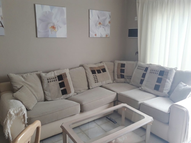 Imagen de la habitación del Hotel Aparthotel Parque Don Jose. Foto 2