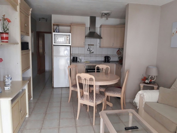 Imagen de la habitación del Hotel Aparthotel Parque Don Jose. Foto 3