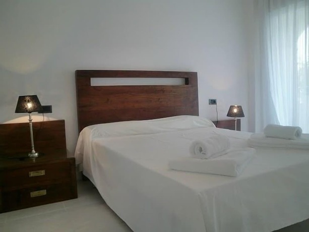 Imagen de la habitación del Hotel Aparthotel Parques Casablanca. Foto 3