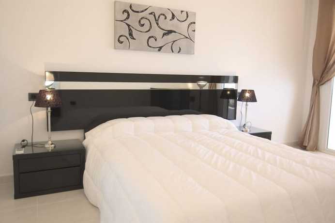 Imagen de la habitación del Hotel Aparthotel Parques Casablanca. Foto 13