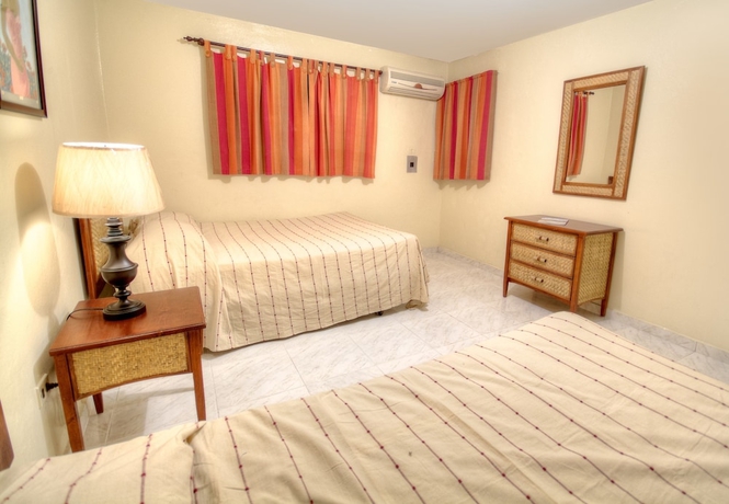 Imagen de la habitación del Hotel Apart-hotel Plaza Colonial. Foto 5